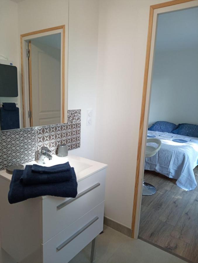 Chambre Au Calme Entouree Par La Nature. Saint-Leon-sur-Vezere Eksteriør billede